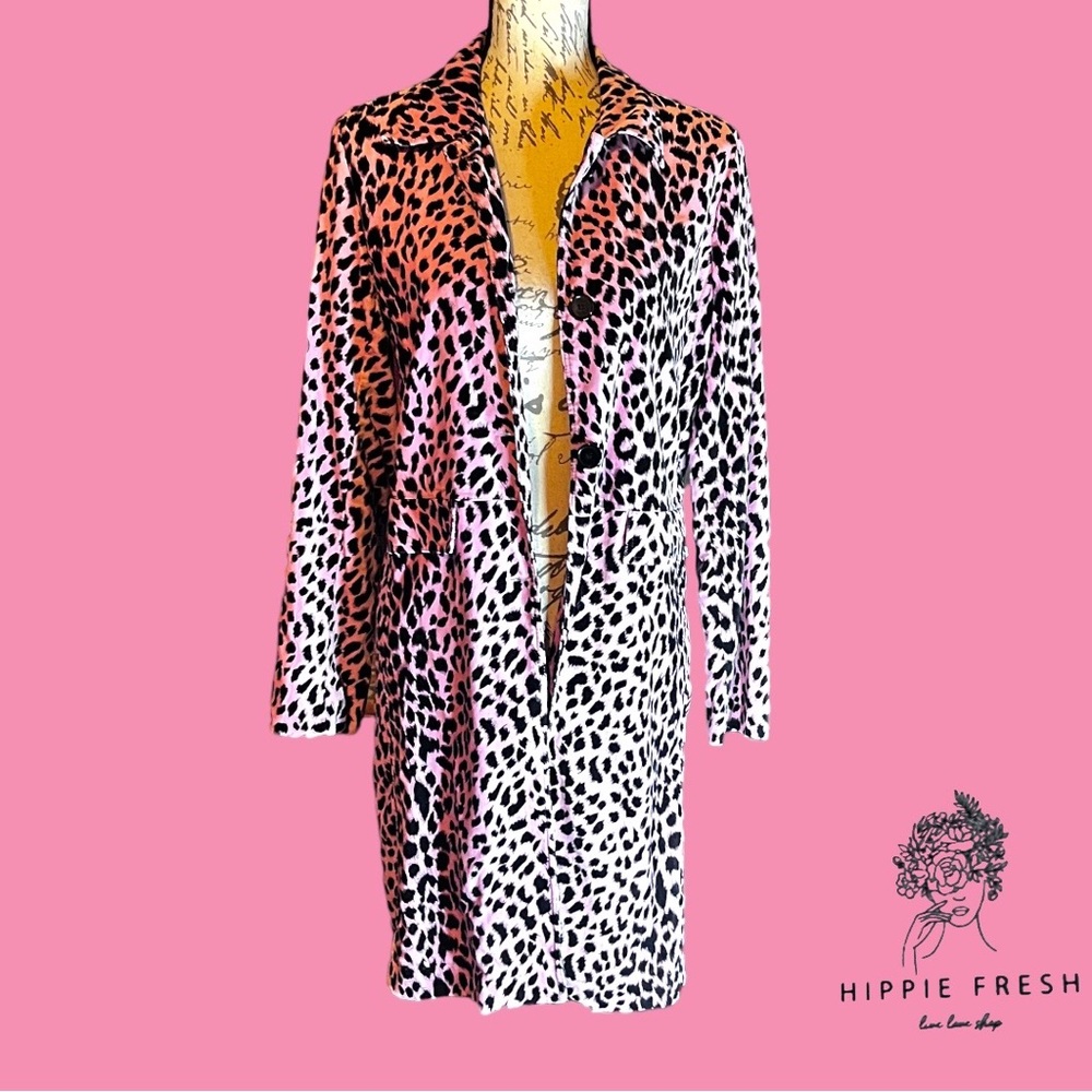 Hey Barbie!..Women’s Brushed Corduroy Pink & Black Leopard Walking Coat S8